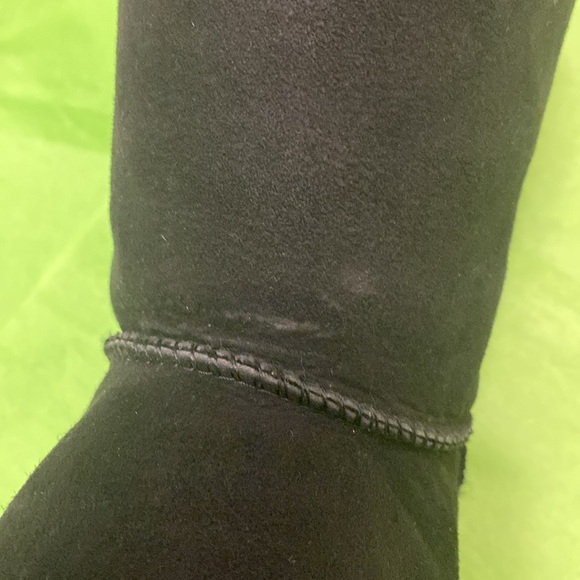 UGG Bailey Bow Size 6 - Picture 12 of 17